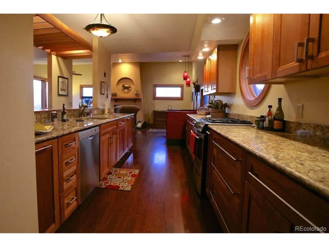 listing-thumbnails