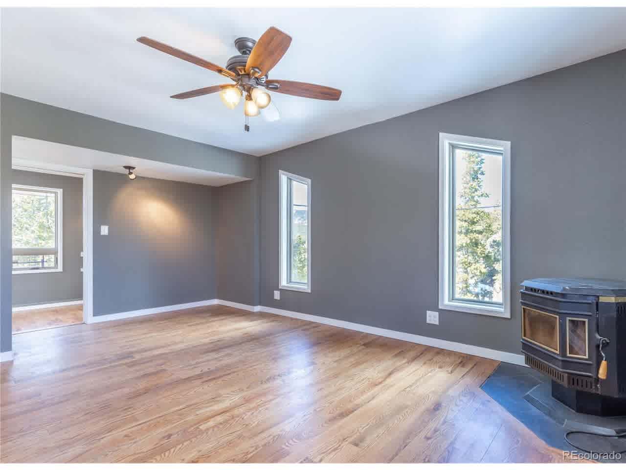listing-thumbnails